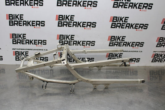 00 SUZUKI GSXR750 REAR SUBFRAME BACK SUB FRAME BB820