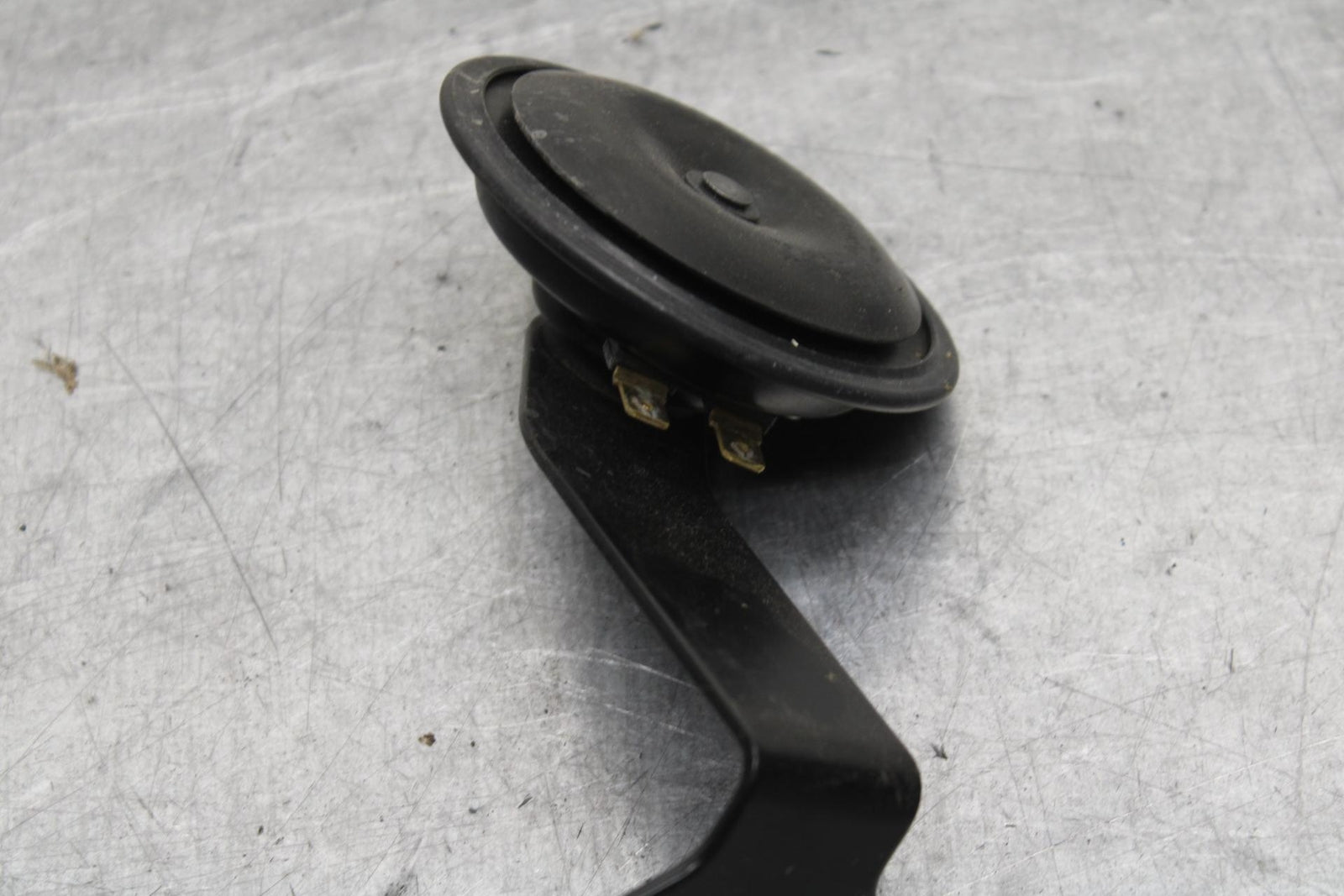 11-23 SUZUKI GSXR 750 HORN SIGNAL BB630