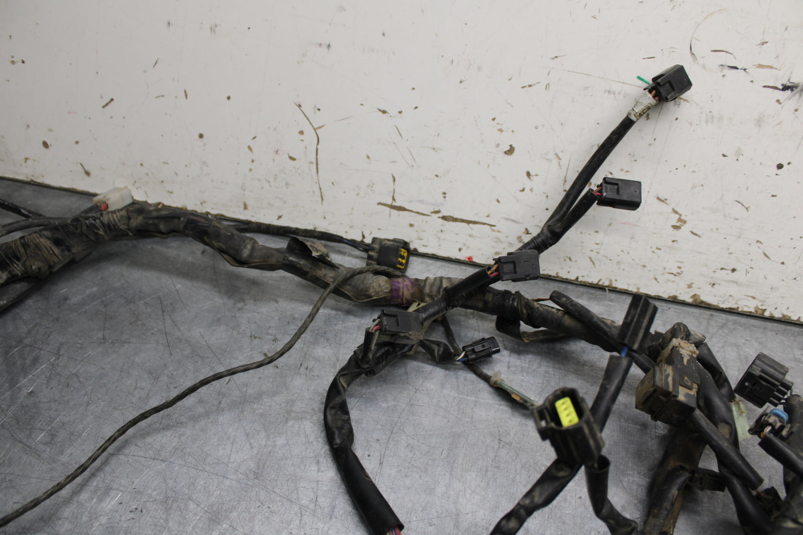07-08 YAMAHA YZF R1 MAIN ENGINE WIRING HARNESS MOTOR WIRE LOOM BB724