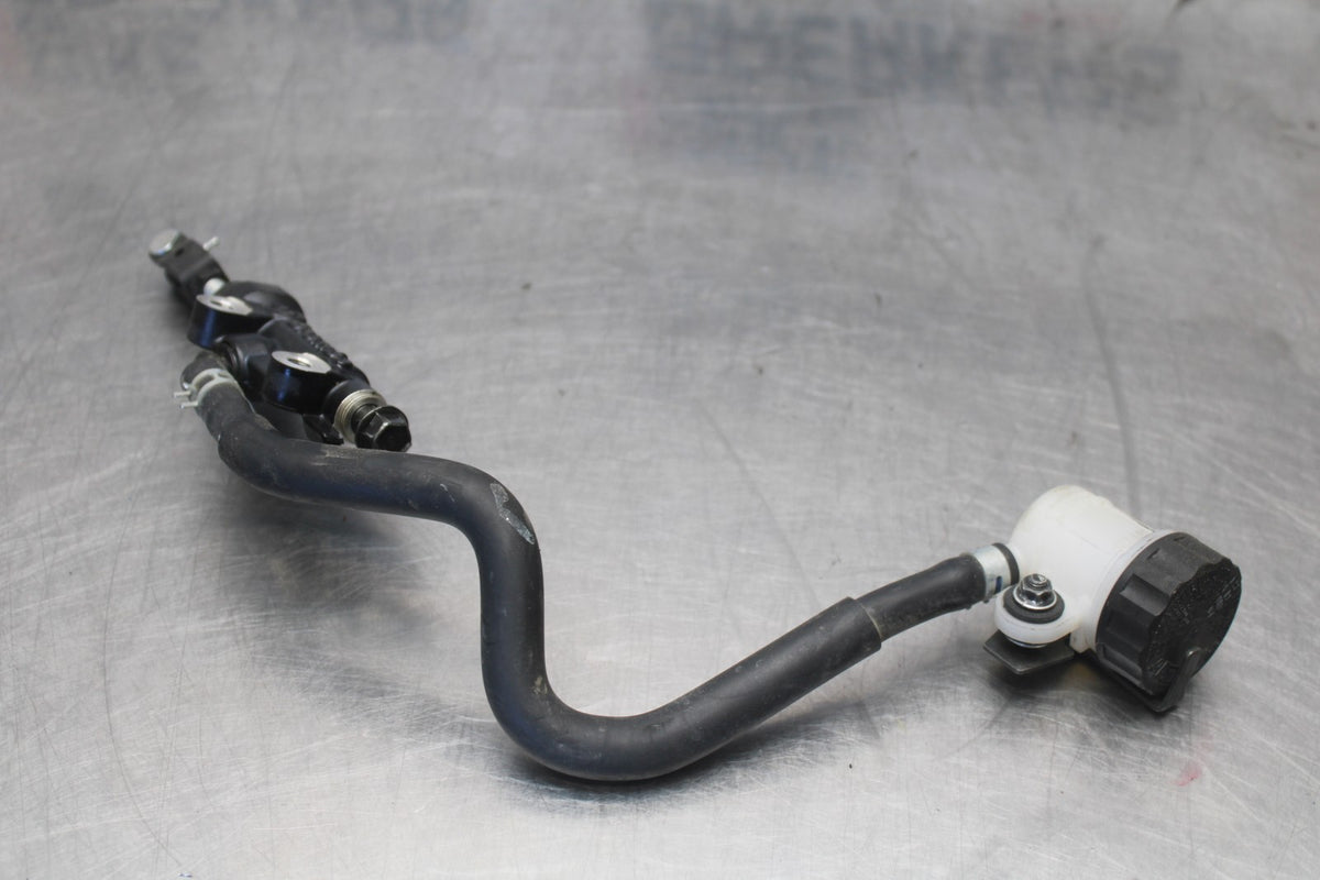 23-24 YAMAHA MT-07 REAR BACK BRAKE MASTER CYLINDER W RESERVOIR BB927