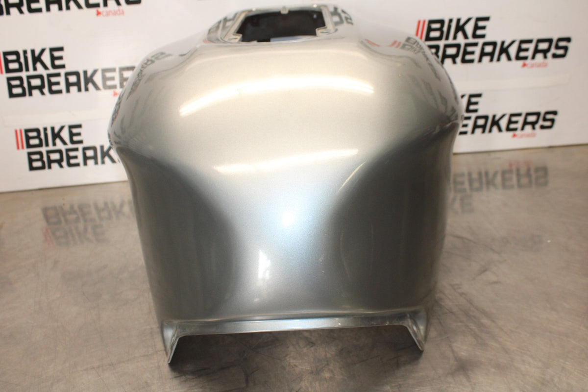 00-05 KAWASAKI NINJA ZX12R OEM GAS TANK FUEL CELL COVER FAIRING COWL BB892