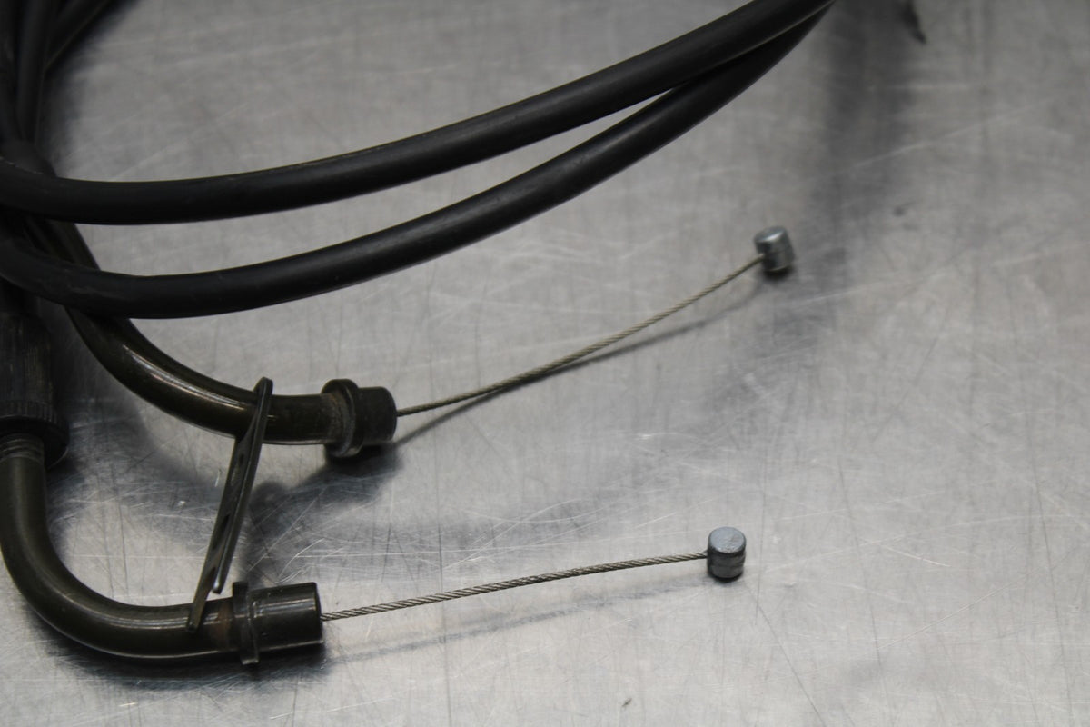 06-07 SUZUKI GSXR 600 THROTTLE CABLES LINES BB822