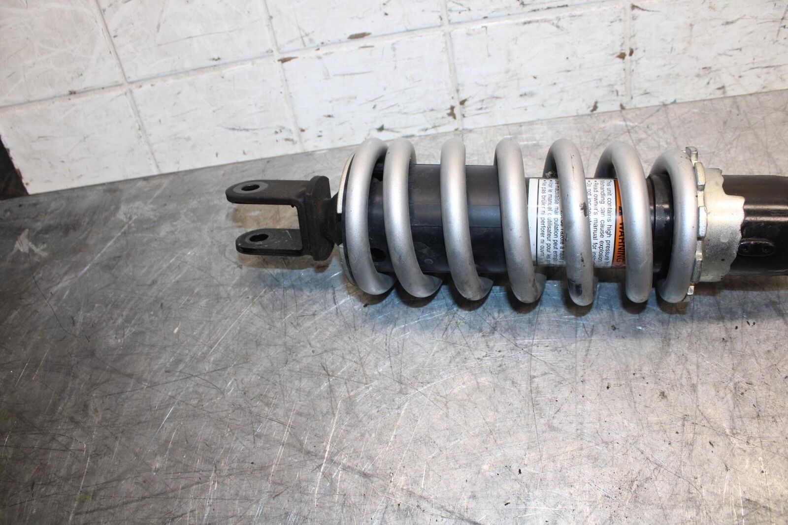 2015 Yamaha FZ07 REAR BACK SHOCK ABSORBER SUSPENSION 1WS-22210-20-00 BB531