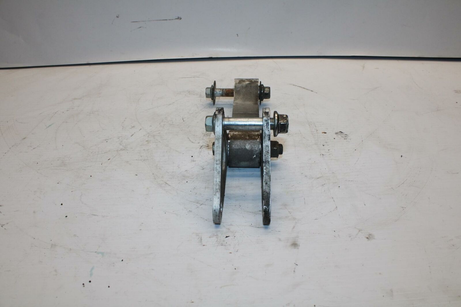 11-21 SUZUKI GSXR600 REAR DOGBONE SHOCK LINKAGE  62602-14860 62611-14J00 BB260