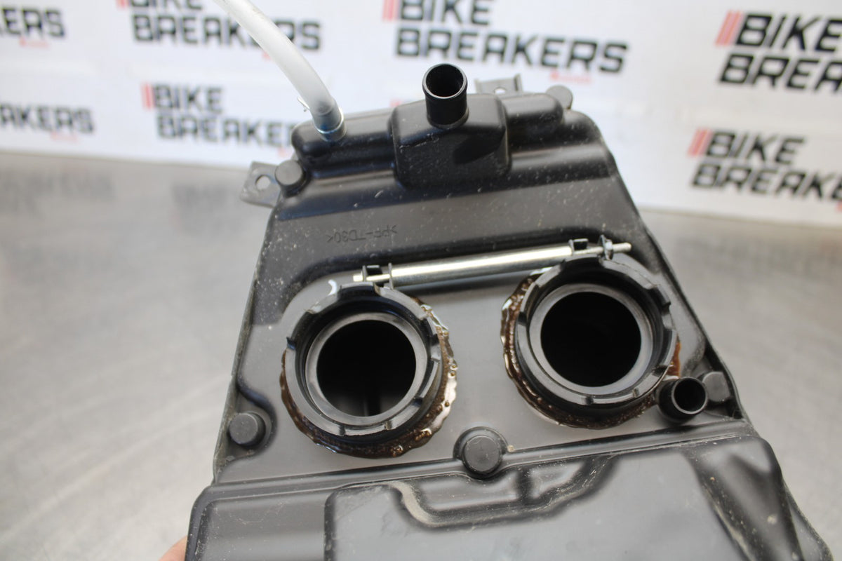 23 KAWASAKI NINJA 650 EX650 AIRBOX AIR INTAKE FILTER BOX BB920