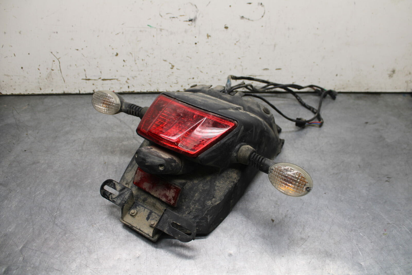 16-17 KAWASAKI VULCAN S 650 EN650 ABS REAR TAILLIGHT BRACKET W/ LIGHTS  BB731