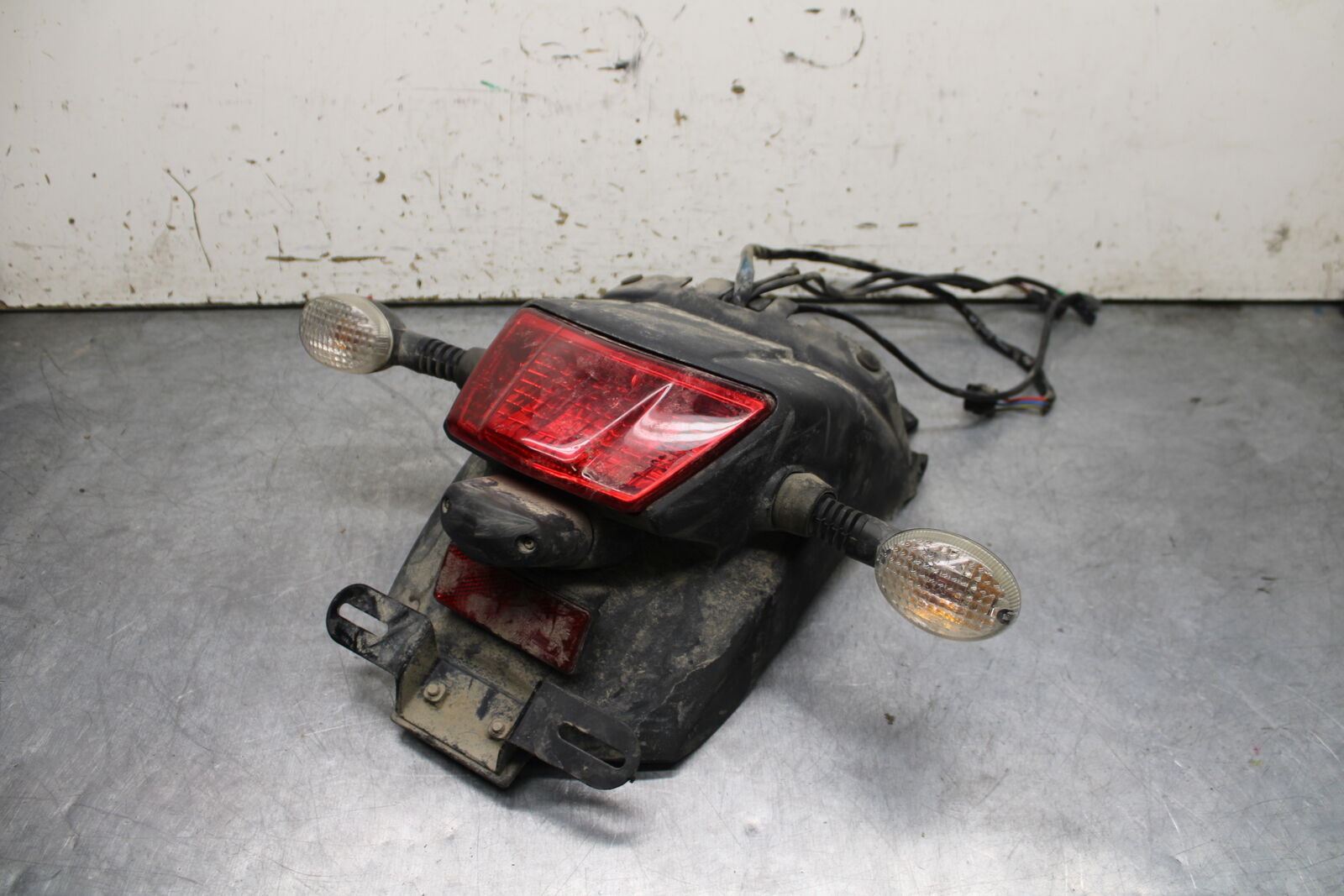 16-17 KAWASAKI VULCAN S 650 EN650 ABS REAR TAILLIGHT BRACKET W/ LIGHTS  BB731