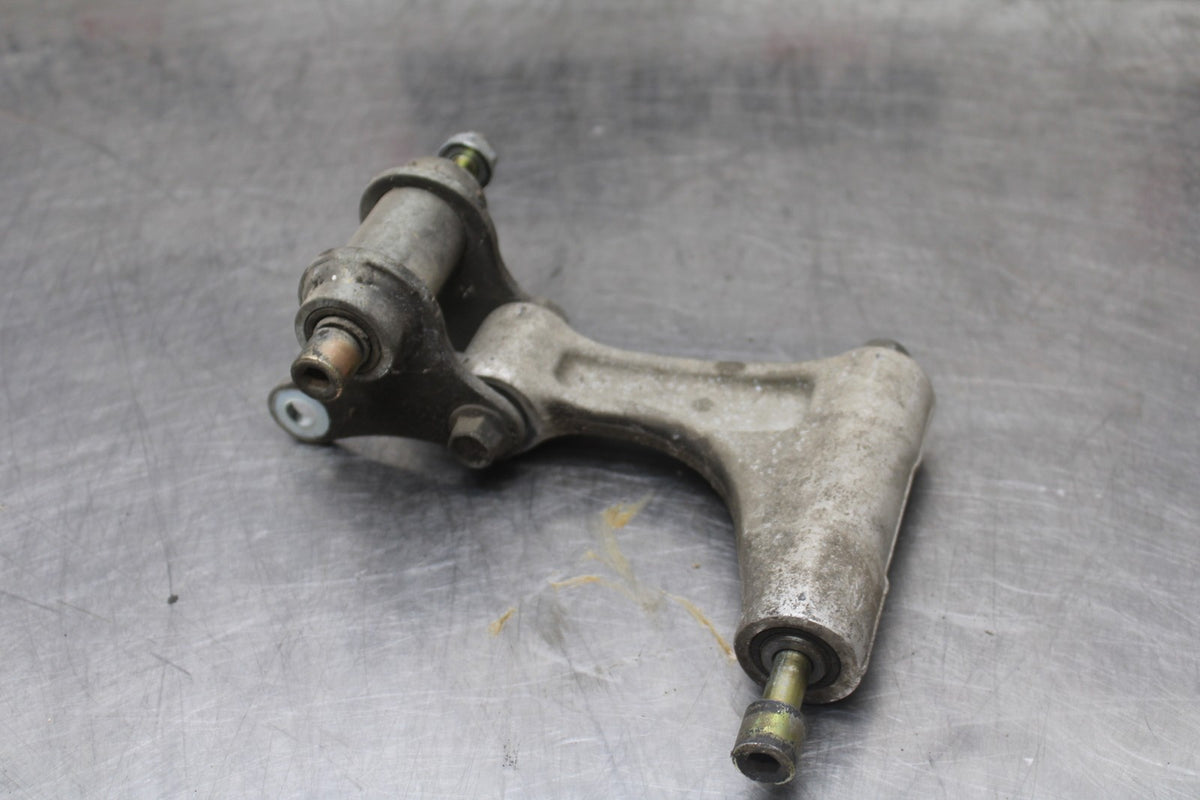 98-05 HONDA SUPER HAWK 1000 VTR1000F REAR DOGBONE SHOCK LINKAGE LINK BB924