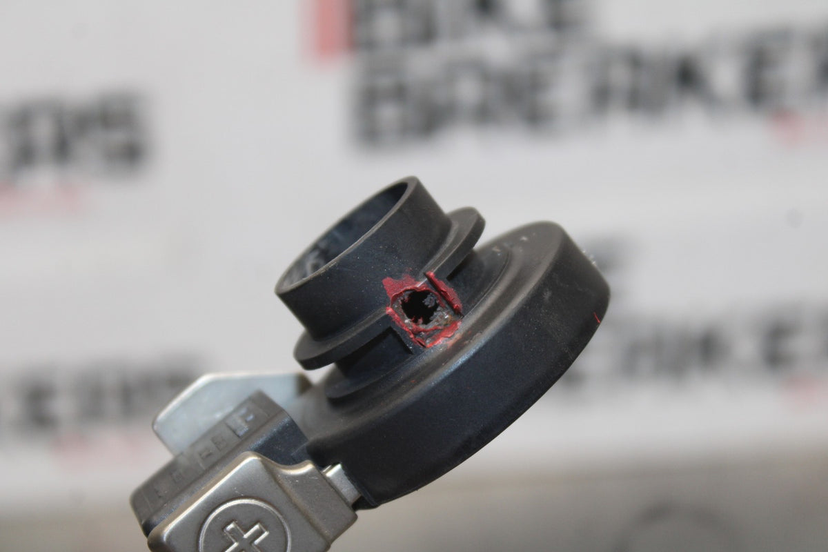 16 APRILIA TUONO V4 1100 LEFT CLIP ON HANDLE + - SWITCHES BB905