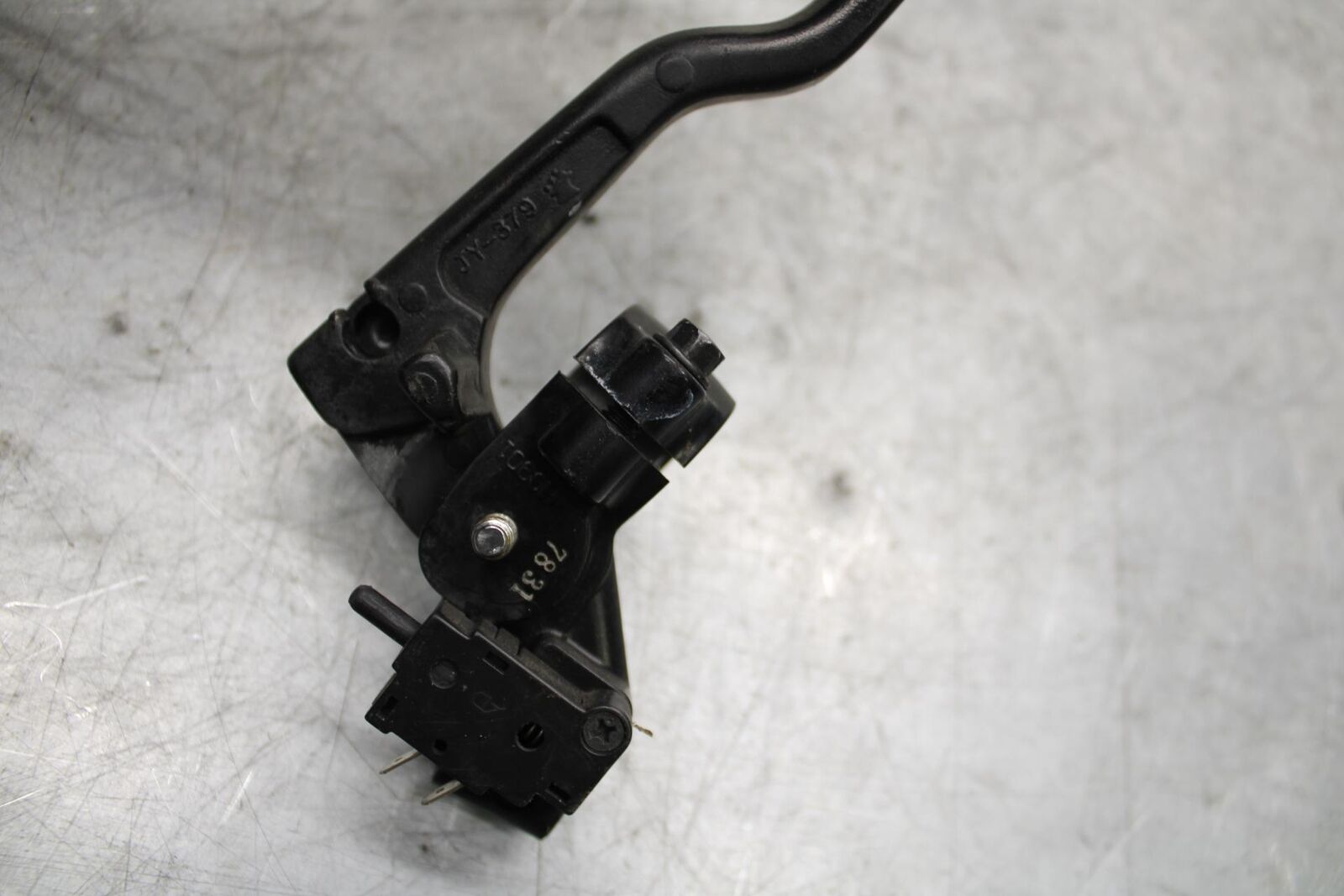 07-12 HONDA CBR600RR CLUTCH PERCH MOUNT WITH LEVER BB542