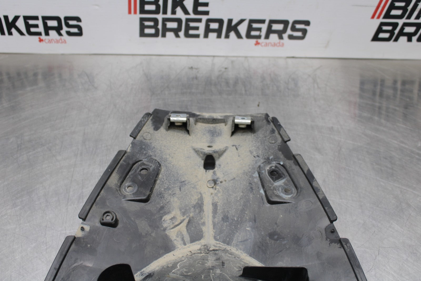 09-10 KAWASAKI ER-6N REAR BACK TAIL UNDERTAIL FAIRING COWL FENDER BB205