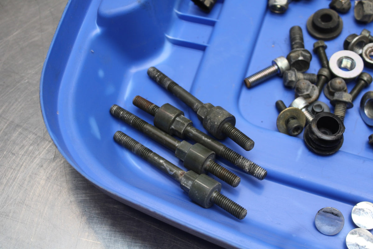 07-25 KAWASAKI VULCAN 900 VN900D CLASSIC LT MOUNTING BOLTS HARDWARE BB842