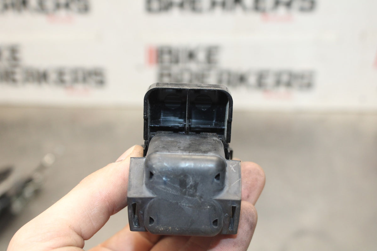 24-25 KAWASAKI NINJA ZX6R ENGINE STARTER RELAY STARTING MOTOR SWITCH BB939