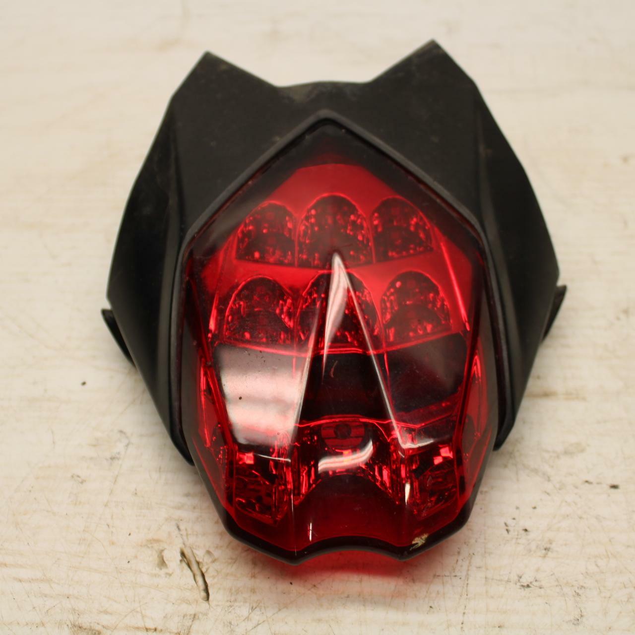 07-16 TRIUMPH STREET TRIPLE REAR TAIL TAILLIGHT BACK BRAKE LIGHT BB356