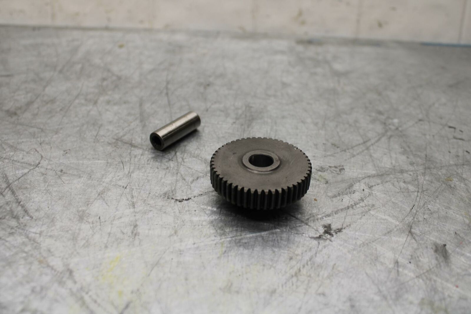 10-13 KAWASAKI Z1000 ENGINE MOTOR IDLER IDLING GEAR  BB421