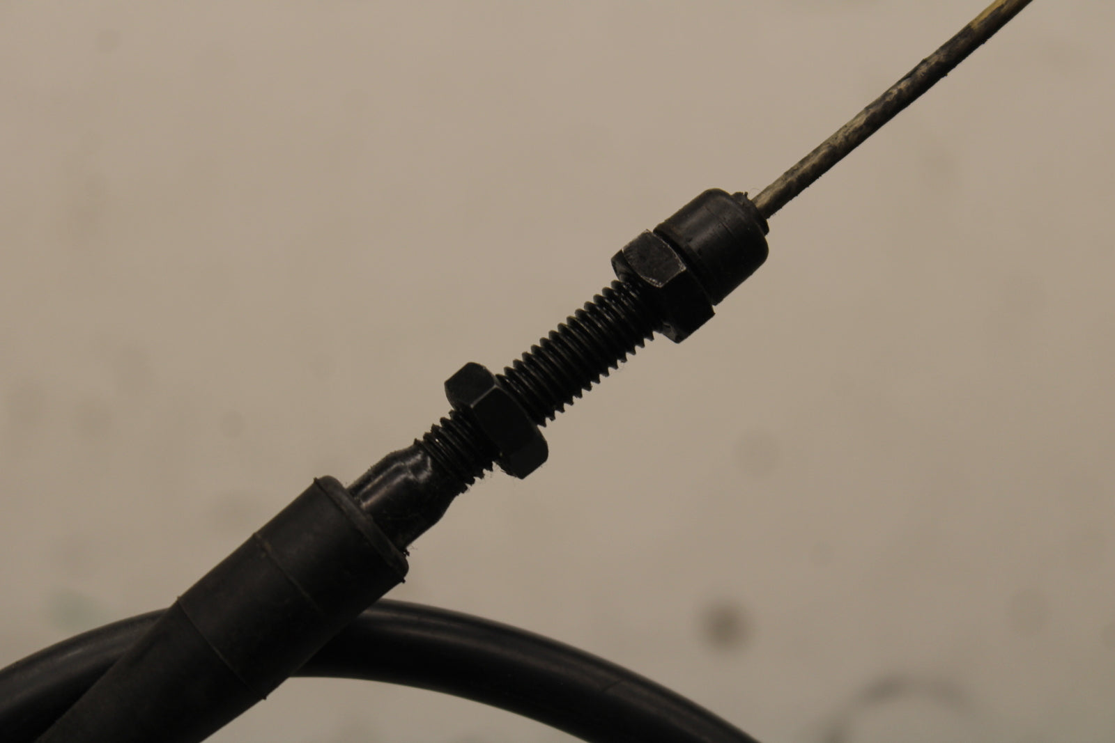06 YAMAHA YZF R6 CLUTCH CABLE LINE 2C0-26335-00-00 BB716