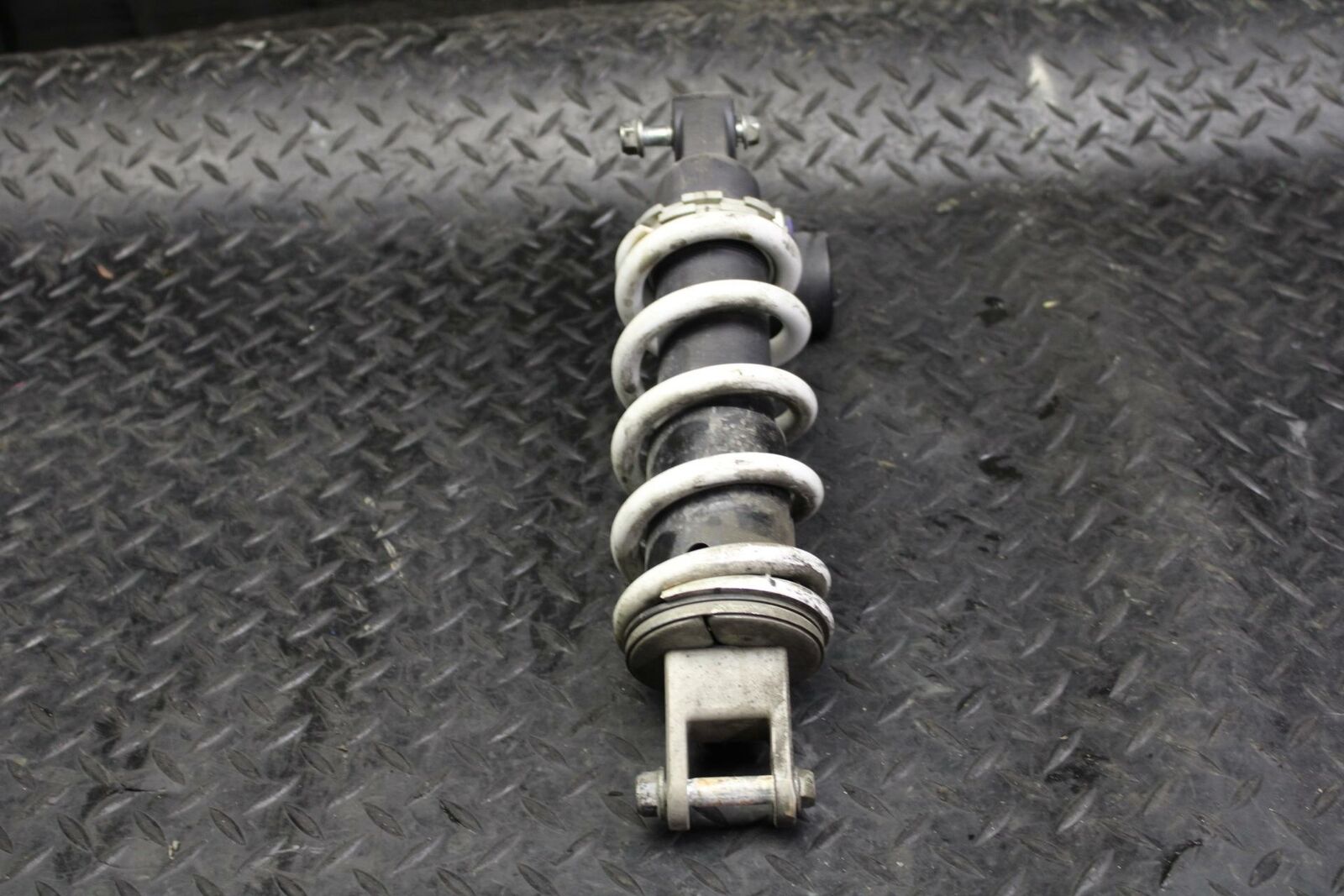 10 SUZUKI GSXR750 REAR BACK SHOCK ABSORBER SUSPENSION  bb190