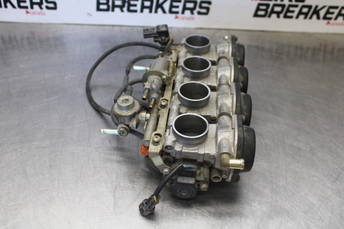 05 YAMAHA YZF R6 MAIN FUEL INJECTORS / THROTTLE BODIES BB894