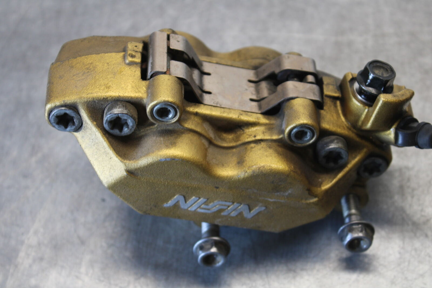 03-04 HONDA CBR600RR RIGHT LEFT FRONT BRAKE CALIPER SET PAIR CALIPERS BB661