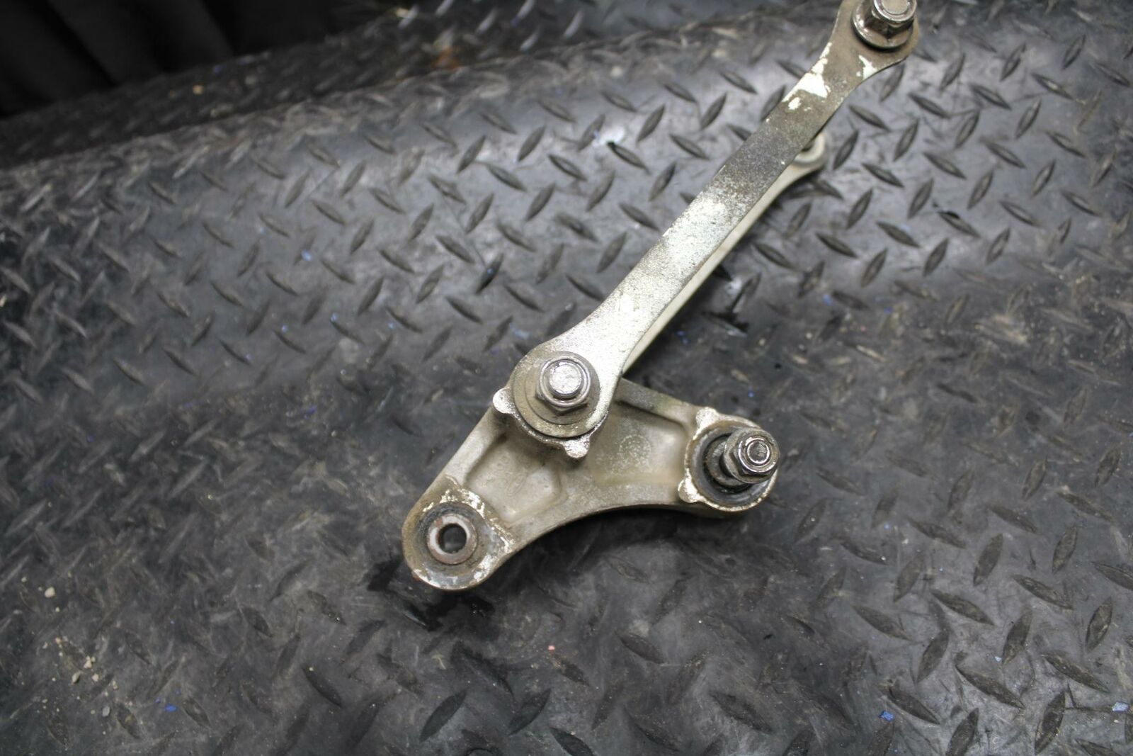 13-18 KAWASAKI NINJA ZX6R REAR DOGBONE SHOCK LINKAGE LINK BB203