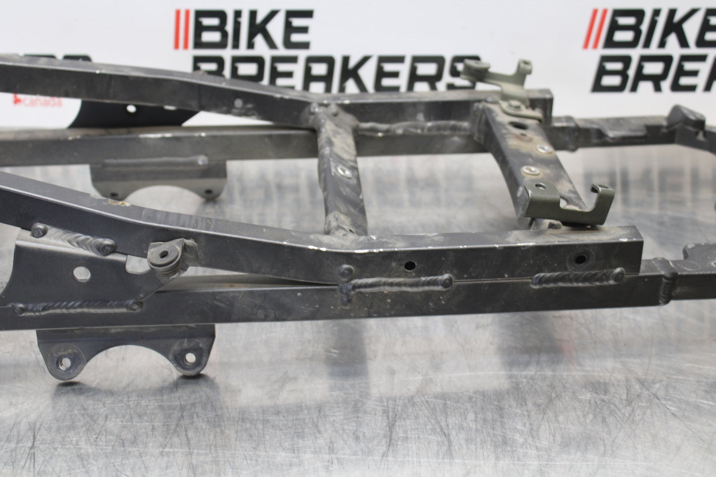 04-05 KAWASAKI NINJA ZX10R REAR SUBFRAME BACK SUB FRAME BB163