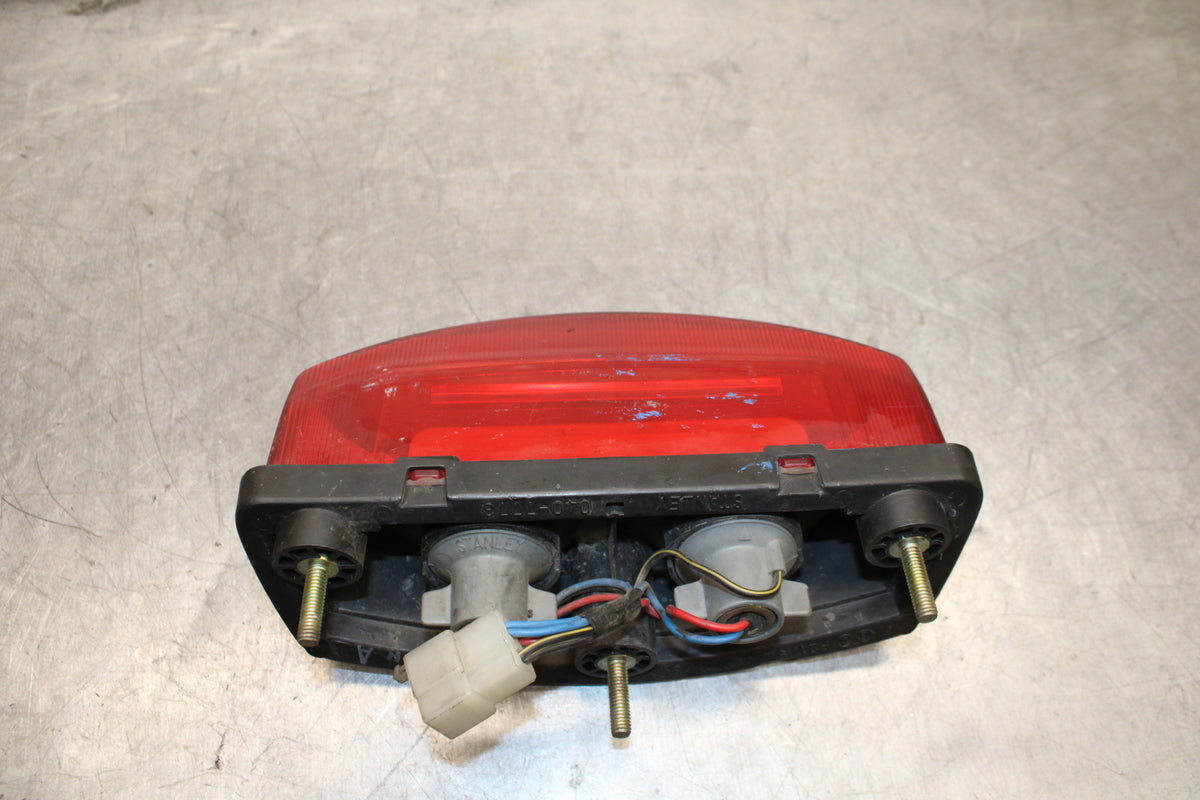 93-94 KAWASAKI NINJA ZX7R REAR TAIL TAILLIGHT BACK BRAKE LIGHT BB122