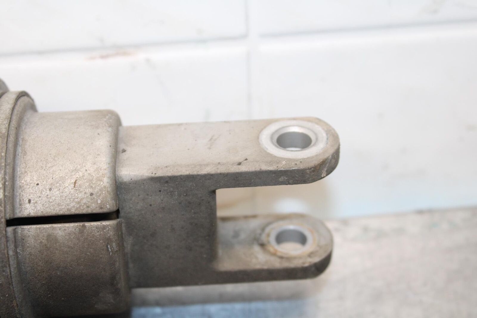 2011 Kawasaki Ninja ZX6R ZX600R REAR BACK SHOCK ABSORBER SUSPENSION BB587