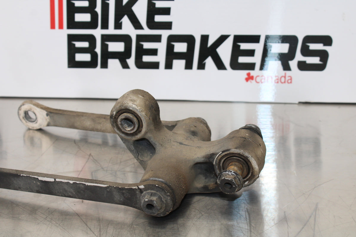 01-03 SUZUKI GSXR600 REAR DOGBONE SHOCK LINKAGE LINK BB145