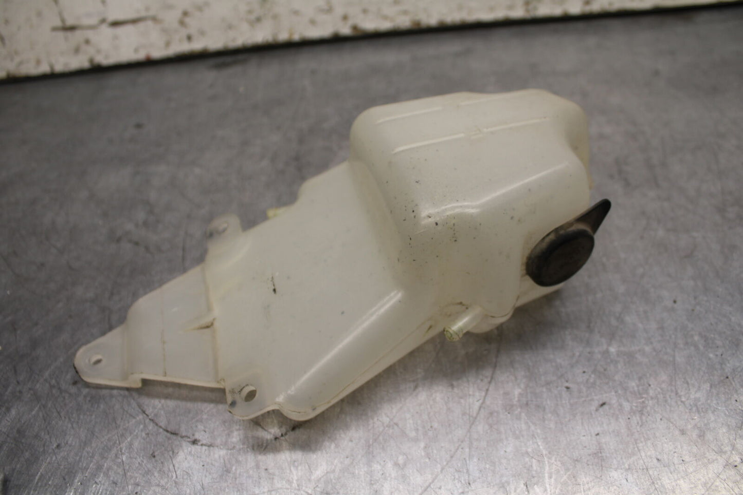 03-04 HONDA CBR600RR COOLANT WATER TANK RESERVOIR BOTTLE BB114