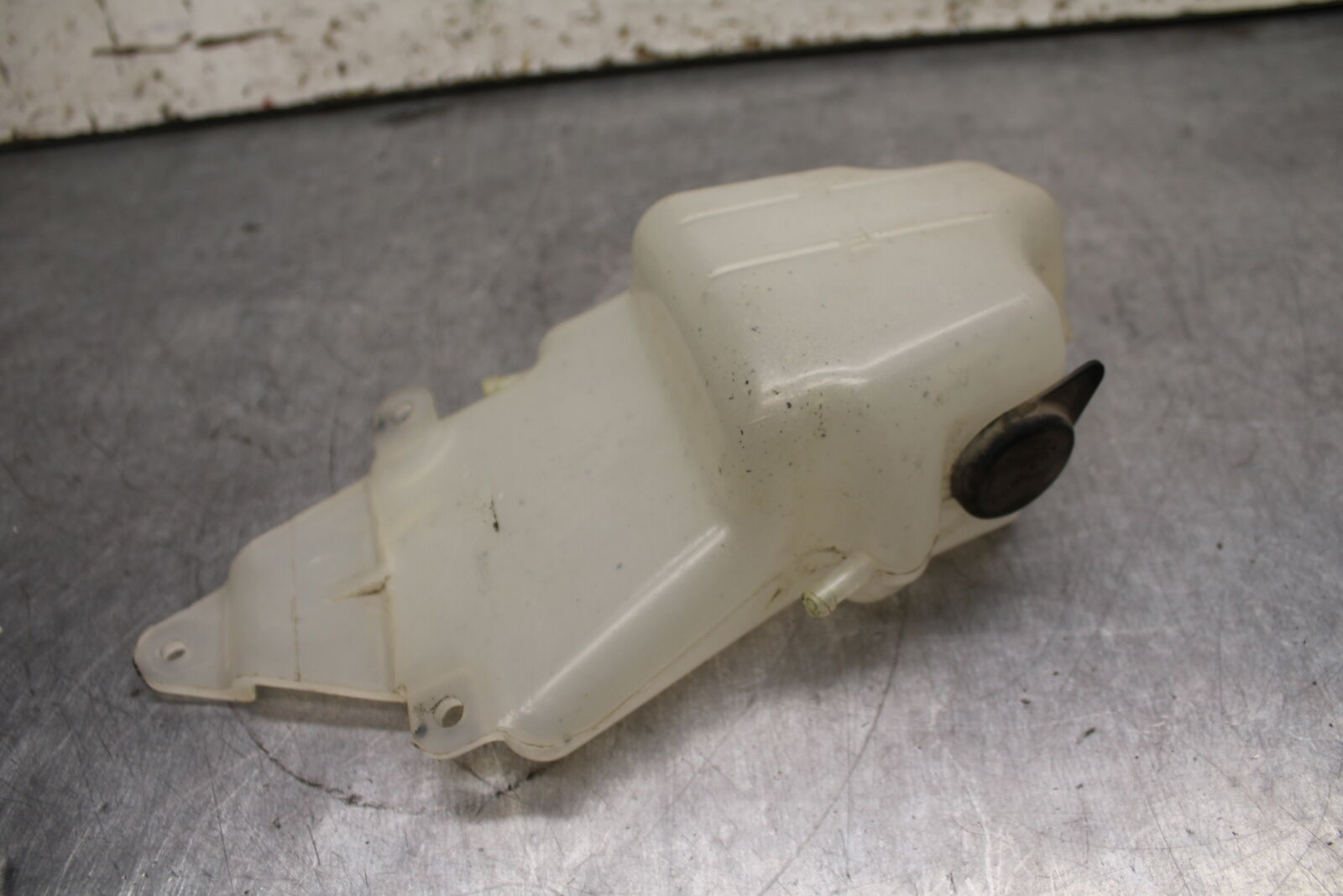 03-04 HONDA CBR600RR COOLANT WATER TANK RESERVOIR BOTTLE BB114