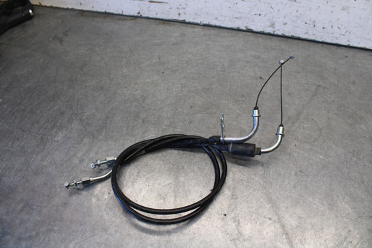11-24 SUZUKI GSXR750 THROTTLE CABLES LINES BB687