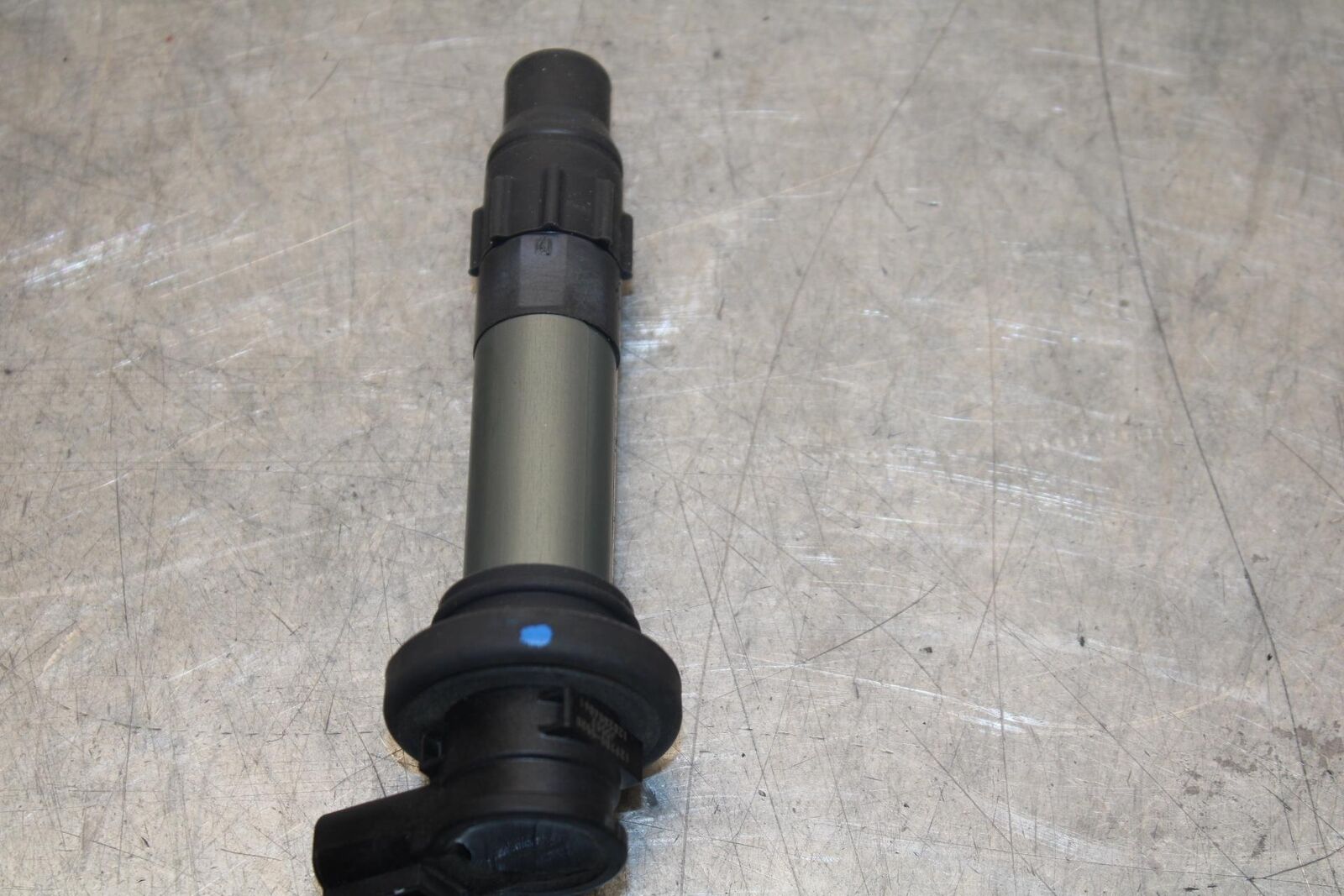 19-22 KAWASAKI Z400 IGNITION COILS COIL SPARK PLUG CAPS BB70