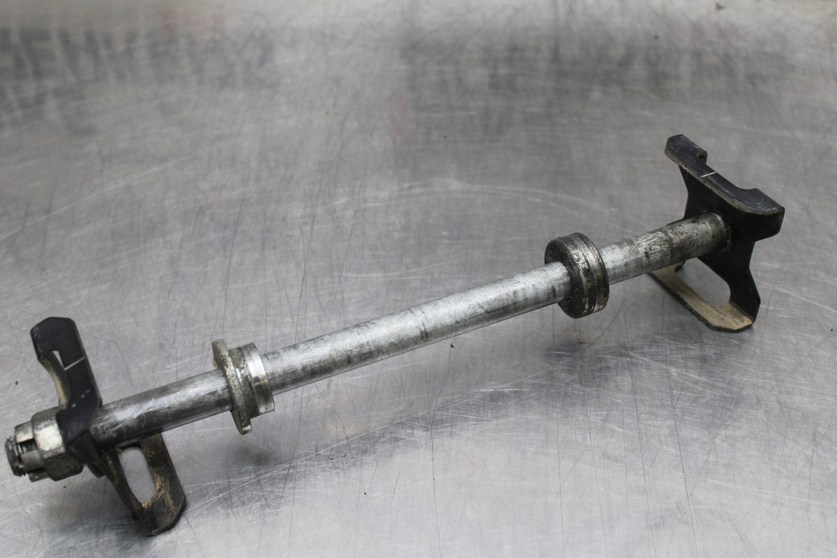 96 KAWASAKI NINJA 500 EX500A REAR AXLE BACK WHEEL RIM PIVOT BOLT AXEL BB768