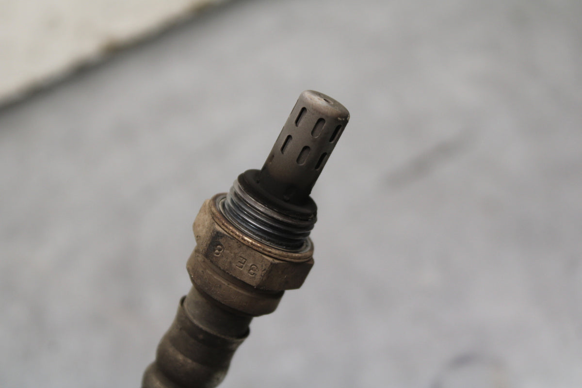 03-04 TRIUMPH DAYTONA 600 OXYGEN O2 EXHAUST GAS LAMBDA SENSOR BB745