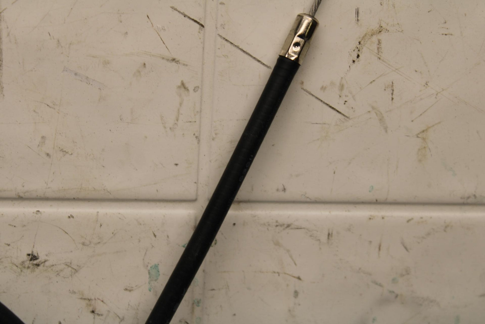 20 SUZUKI GSXR 1000 CLUTCH CABLE LINE BB597