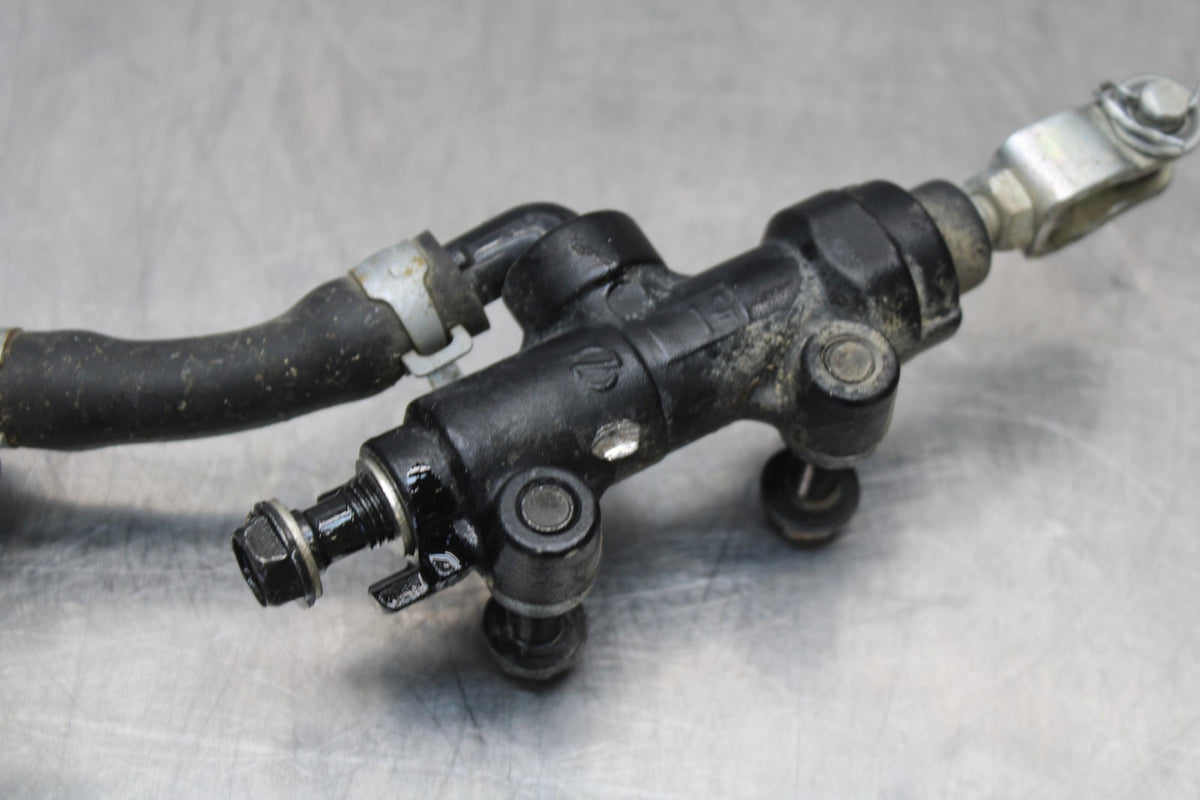 08 KAWASAKI VULCAN 900 REAR BACK BRAKE MASTER CYLINDER W RESERVOIR BB184