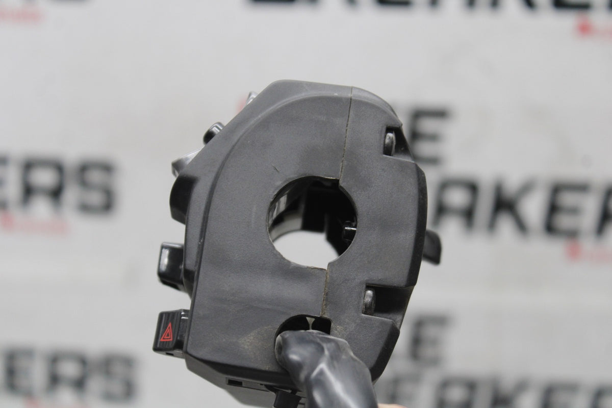 24-25 KAWASAKI NINJA ZX6R LEFT CLIP ON HANDLE HORN SIGNALS SWITCHES BB939