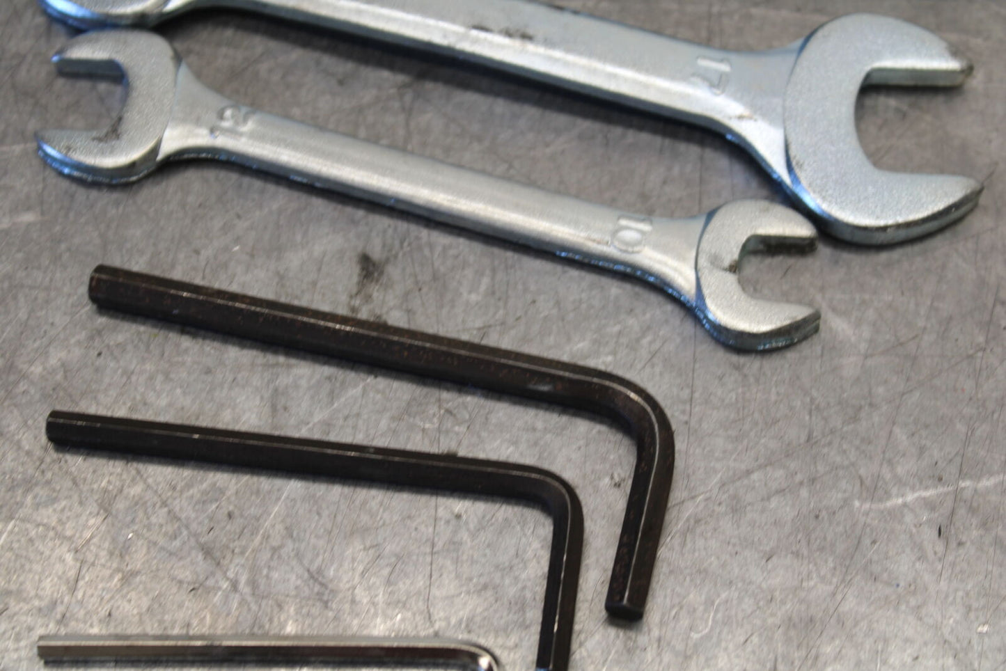 11-24 SUZUKI GSXR750 STOCK TOOLS OEM TOOL BAG KIT SET BB687