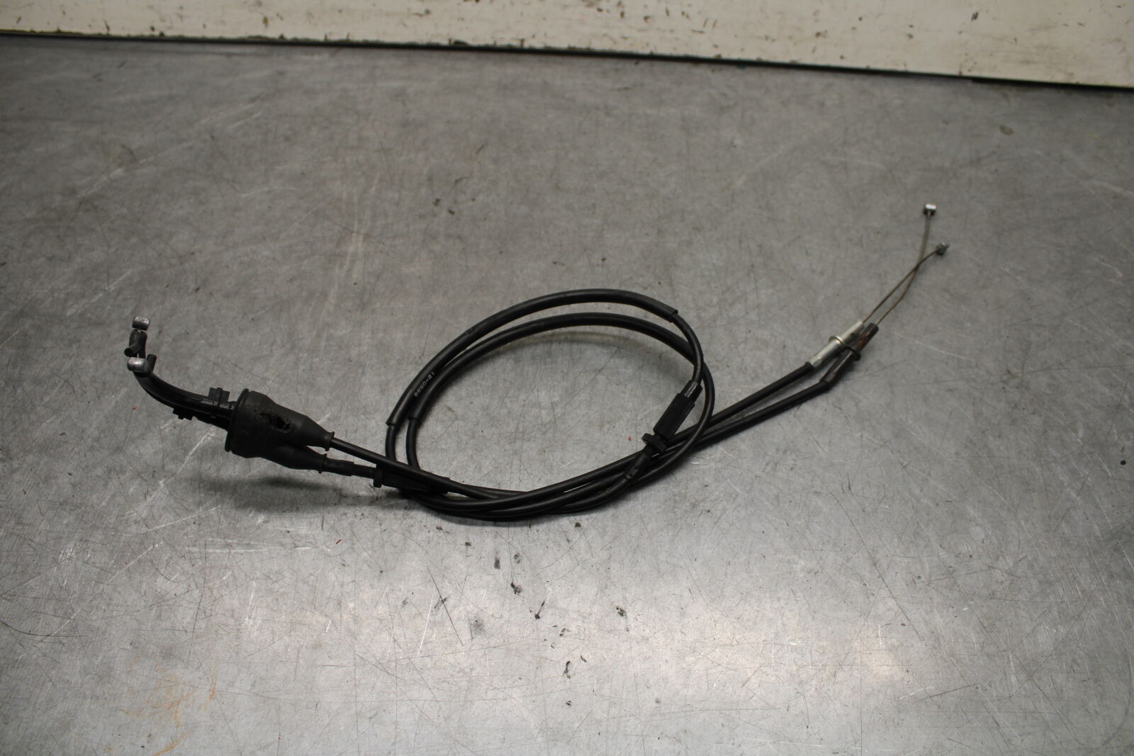 13-18 KAWASAKI NINJA ZX6R THROTTLE CABLES LINES 54012-0586 BB666