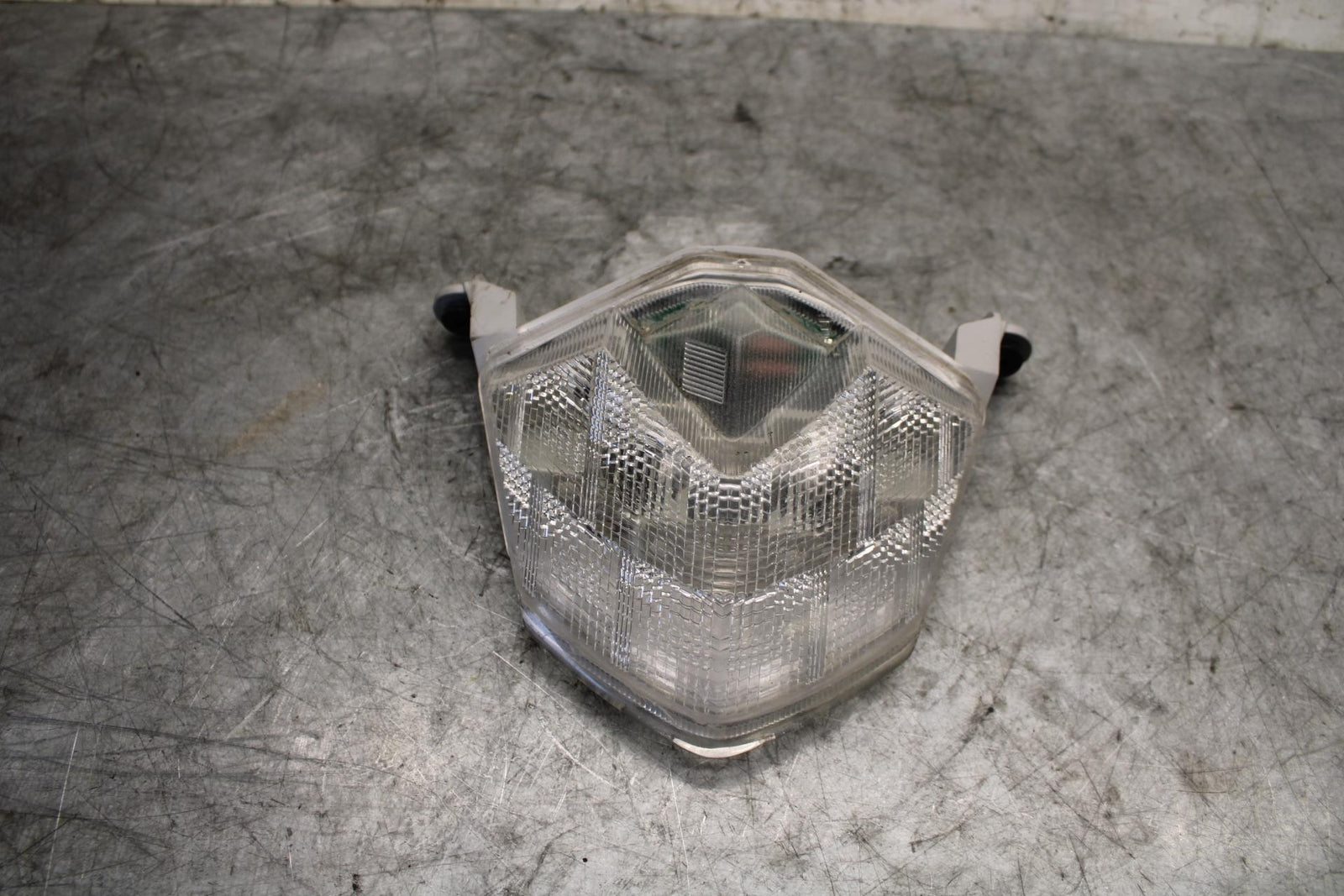 09-12 KAWASAKI NINJA ZX6R ZX600R REAR TAIL TAILLIGHT BACK BRAKE LIGHT BB544