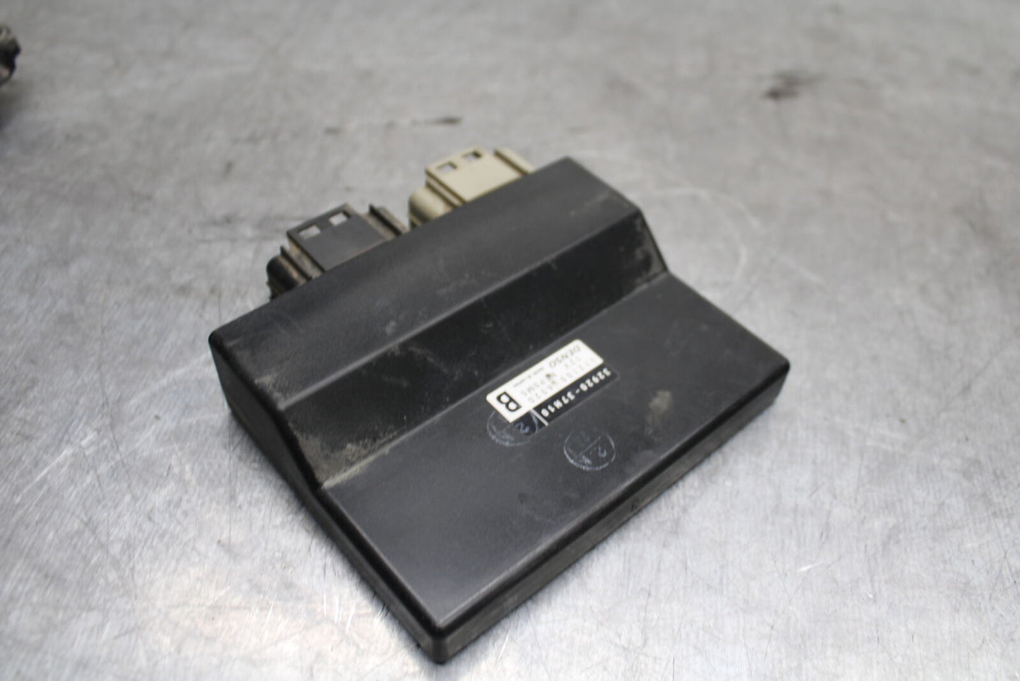 08-09 SUZUKI GSXR600 ECU COMPUTER CONTROLLER UNIT BLACK BOX ECM CDI  BB728