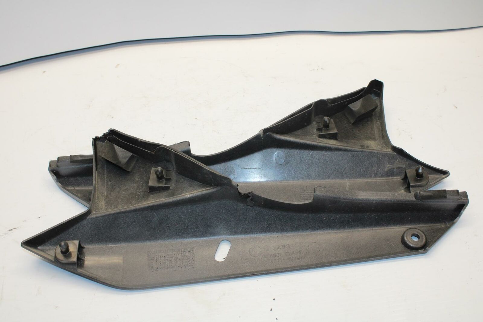 13-16 SUZUKI BANDIT 1250S RIGHT LEFT FRONT SIDE SEAT PANELS TRIMS COWLS BB238