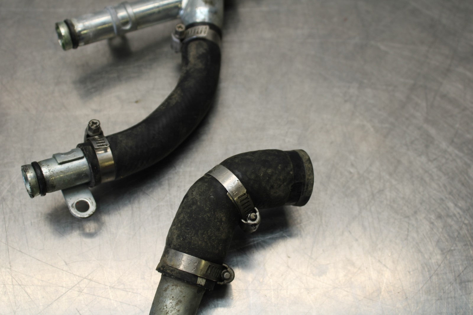 08 KAWASAKI VULCAN 900 RADIATOR HOSES ENGINE COOLANT WATER PIPES HOSE SET BB184