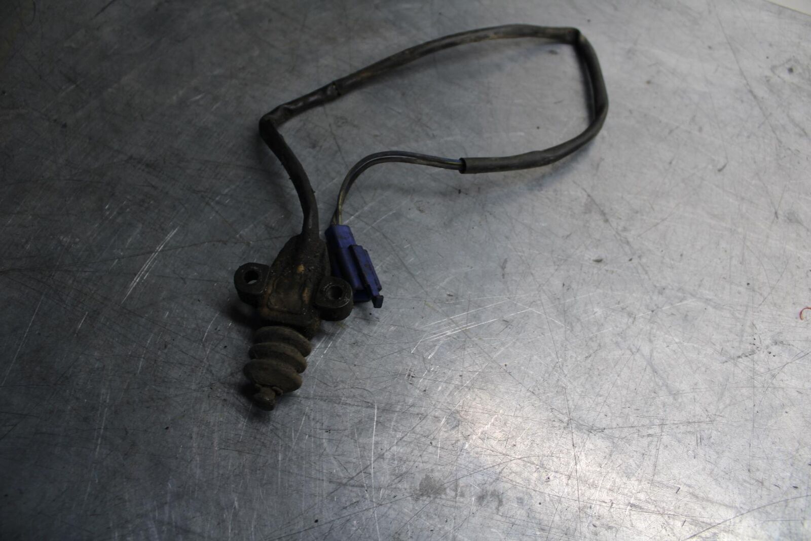 89-90 YAMAHA FZR600 KICKSTAND SIDE KICK STAND 4BP-27311-00-00 BB76