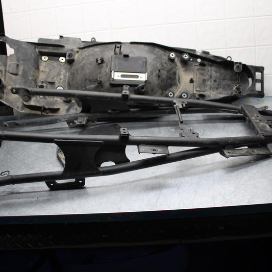 07-08 KAWASAKI CONCOURS 1400 ABS REAR BACK TAIL SUBFRAME SUB FRAME BB449