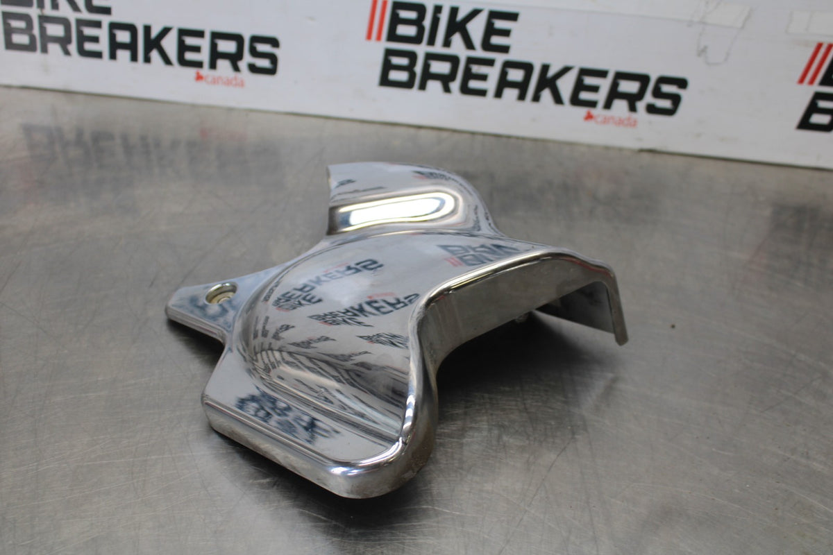 03 HONDA SHADOW SPIRIT 750 VT750DC ENGINE SPROCKET COVER BB907