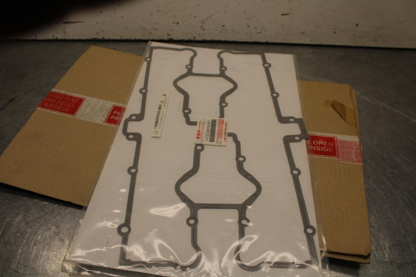 82-83 SUZUKI GS1100E ES ENGINE VALVE COVER GASKET  BB630