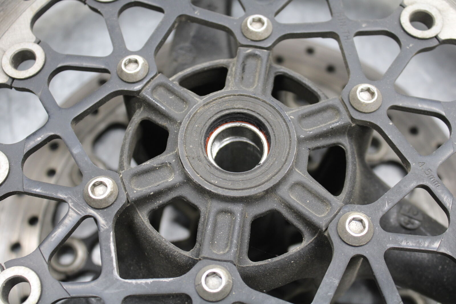 08-10 SUZUKI GSXR 600 FRONT WHEEL FRONT RIM BB00