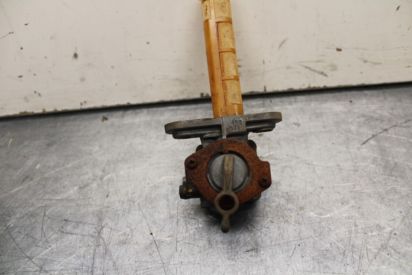 80-81 SUZUKI GS1000G FUEL GAS TANK PETCOCK SHUT ON OFF VALVE PARTS BB91