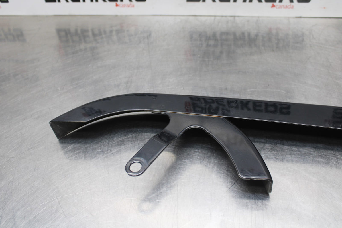 09 HARLEY-DAVIDSON SPORTSTER 1200 CUSTOM XL1200C DRIVE BELT COVER GUARD BB776